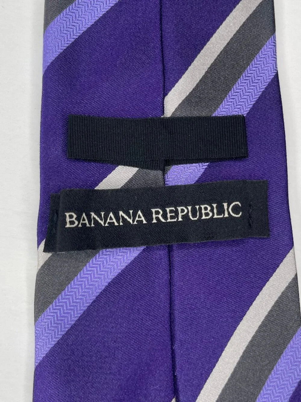 Banana Republic Dark Academia Striped Purple Gray Silk Tie